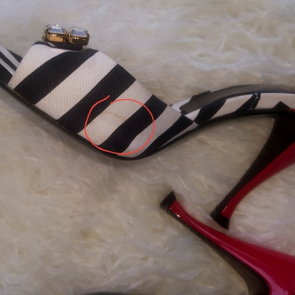 ROGER VIVIER | Gorgeous Heels with Crystal Buckle - Picture 7 of 8